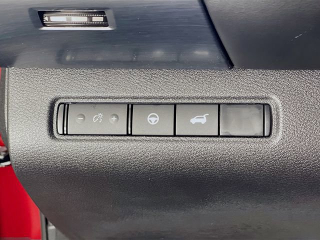 Used 2026 Nissan Pathfinder SL image 11