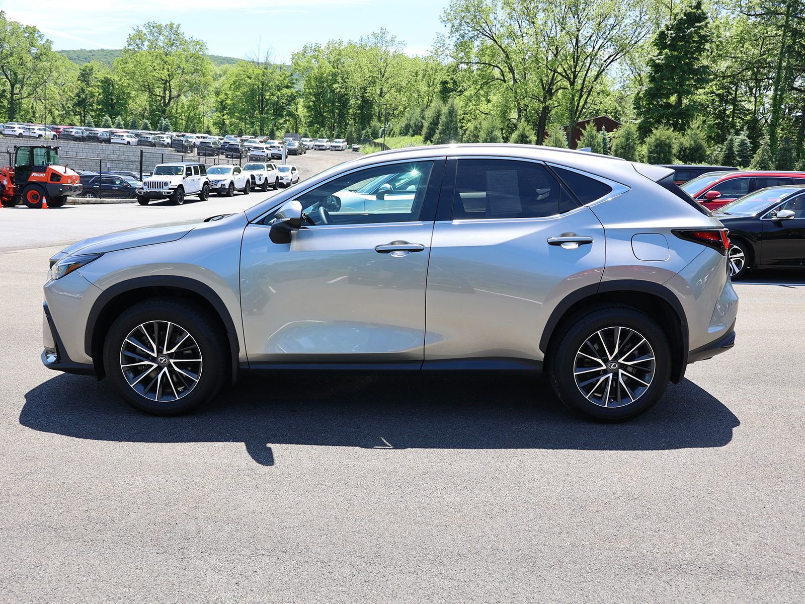 Used 2023 Lexus NX 350 AWD image 4
