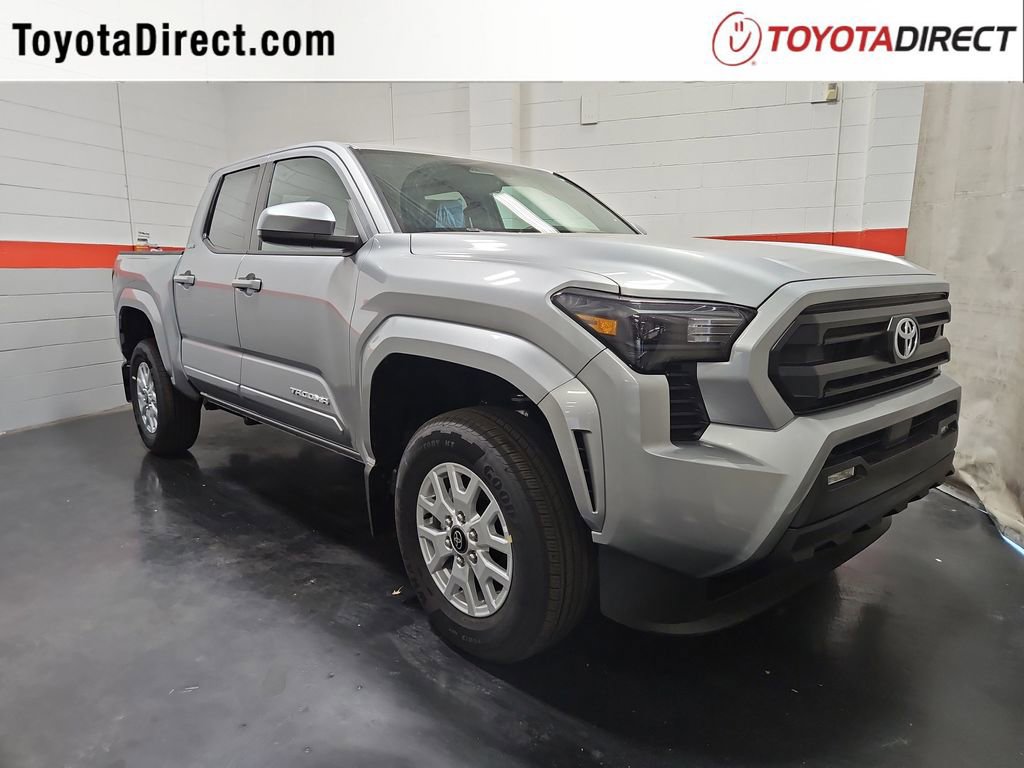 New 2025 Toyota Tacoma SR5