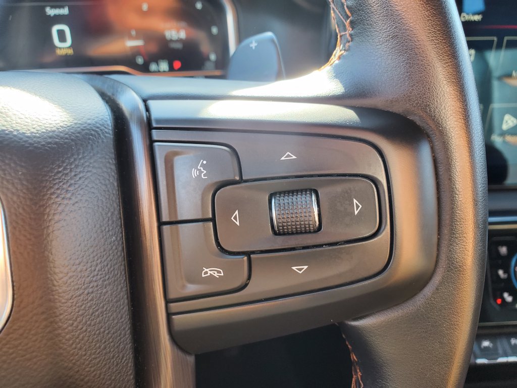 Used 2023 GMC Sierra 1500 AT4 w/ Technology Package AWD/4WD image 25