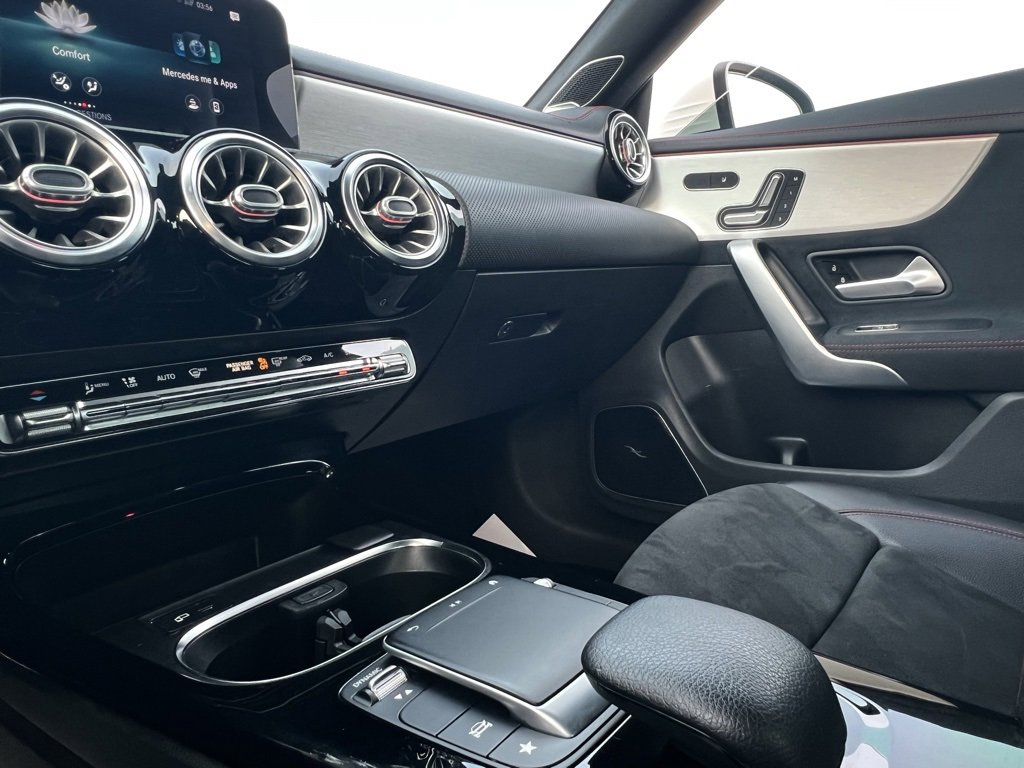 Used 2021 Mercedes-Benz CLA 250 CLA 250 image 71