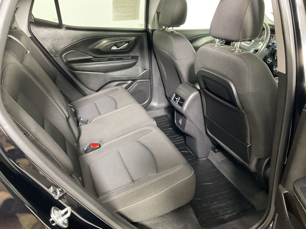 Used 2024 GMC Terrain SLE image 22