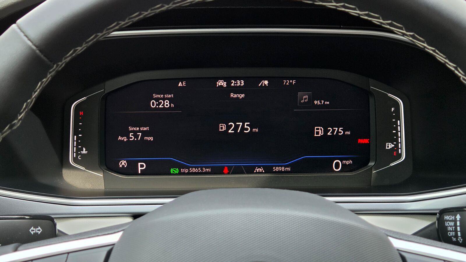 Certified 2025 Volkswagen Taos SEL AWD/4WD image 30