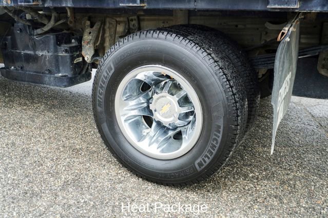 Used 2024 Chevrolet Silverado 3500 LT w/ Convenience Package image 6