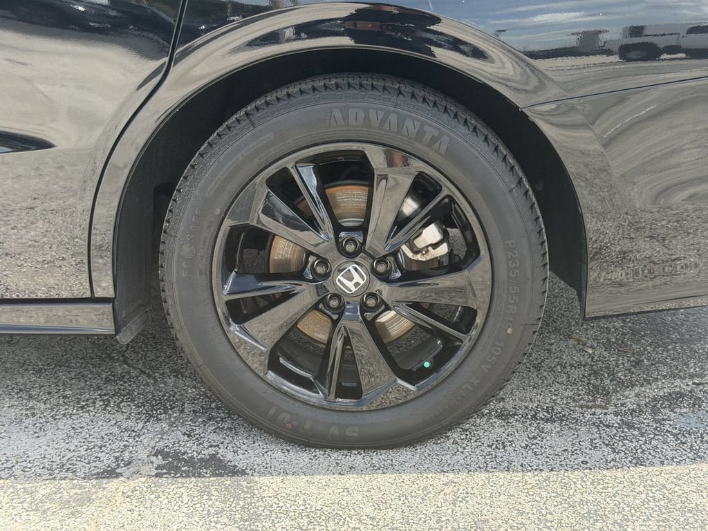 Used 2023 Honda Odyssey Sport image 12