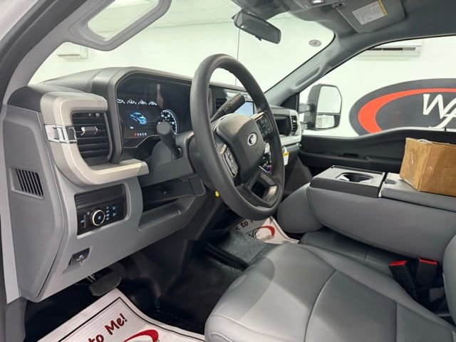 New 2026 Ford F250 XL w/ FX4 Off-Road Package image 12