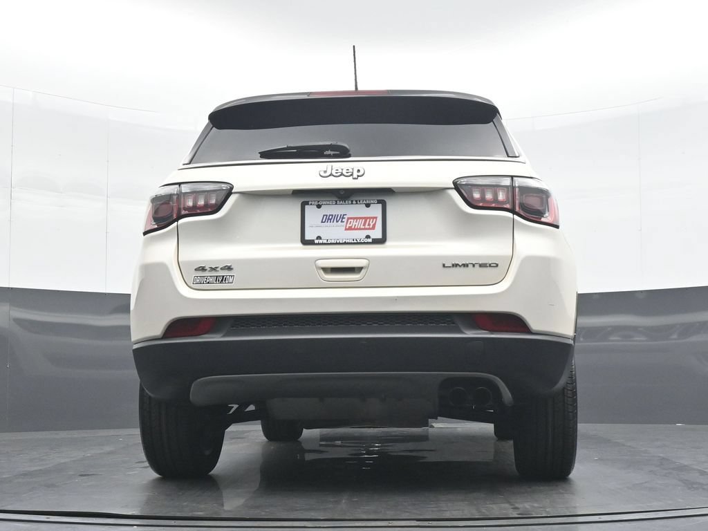 Used 2019 Jeep Compass Limited AWD/4WD image 29
