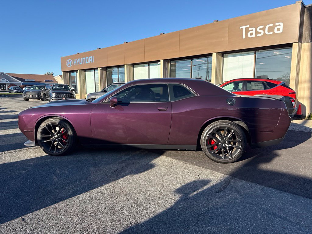 Used 2021 Dodge Challenger R/T w/ T/A Package RWD image 9