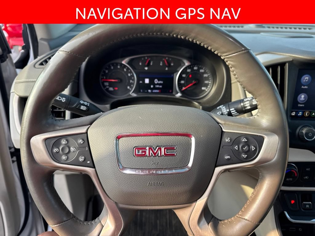 Used 2020 GMC Terrain Denali w/ Denali Premium Package AWD/4WD image 6