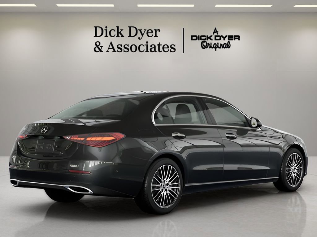 Used 2025 Mercedes-Benz C 300 Sedan image 2