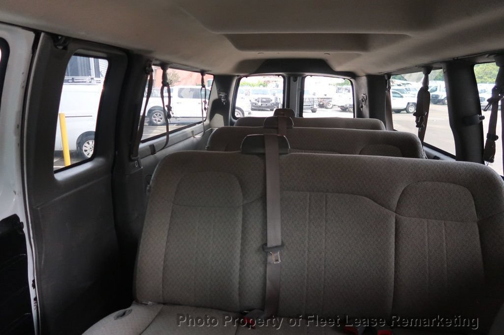 Used 2018 Chevrolet Express 3500 LT w/ LT Preferred Equipment Group RWD image 26