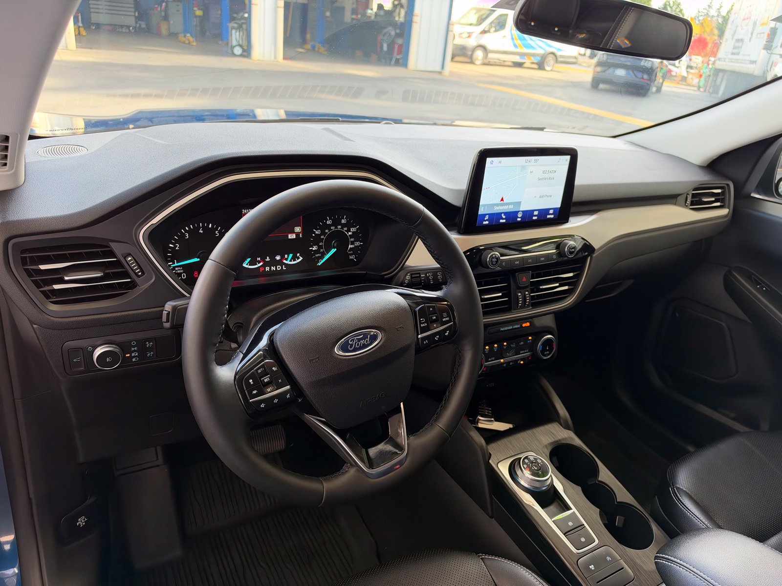 Used 2022 Ford Escape SEL w/ Equipment Group 302A AWD/4WD image 13