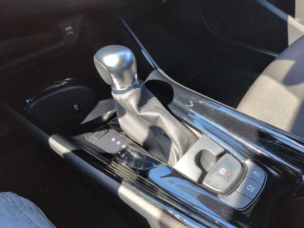 Certified 2022 Toyota C-HR XLE image 24