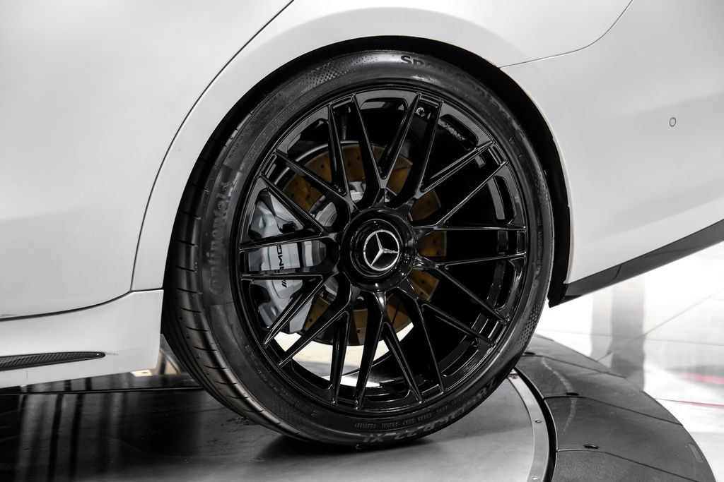 Used 2024 Mercedes-Benz S 63 AMG S w/ Carbon Fiber Exterior Package image 71