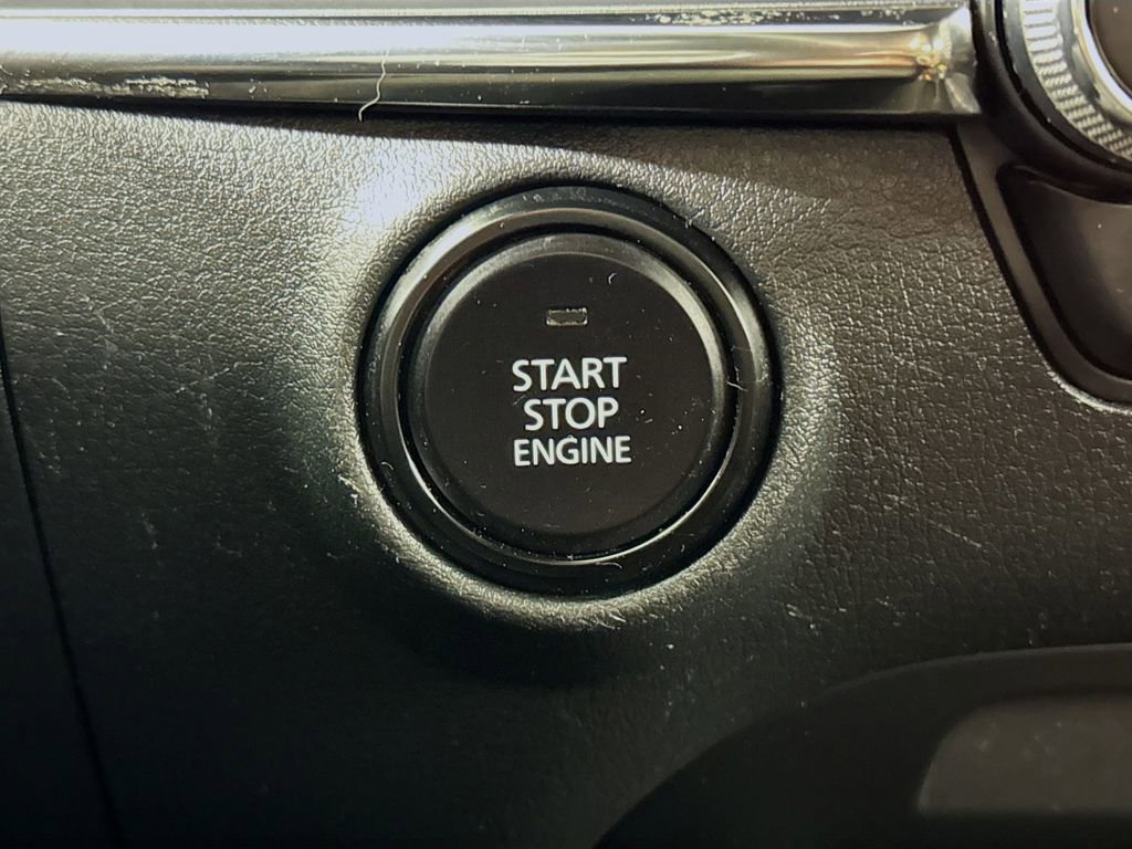 Used 2021 MAZDA MAZDA3 s image 27