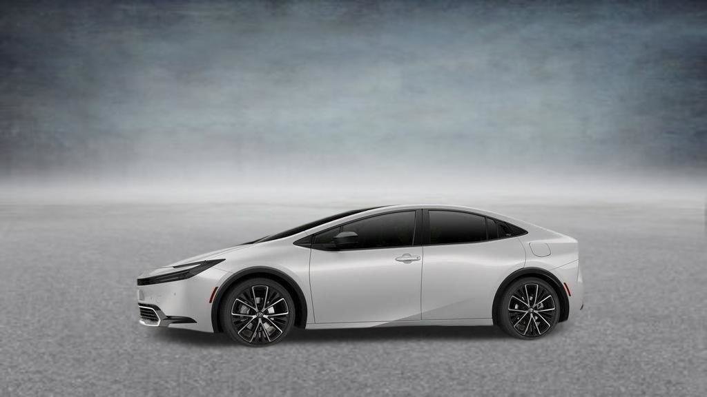 New 2027 Toyota Prius XLE FWD image 5