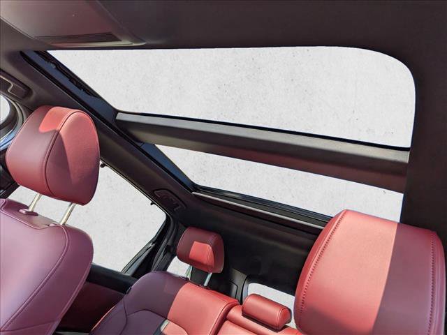 Used 2025 MAZDA CX-70 Plug-In Hybrid w/ Premium Plus image 15