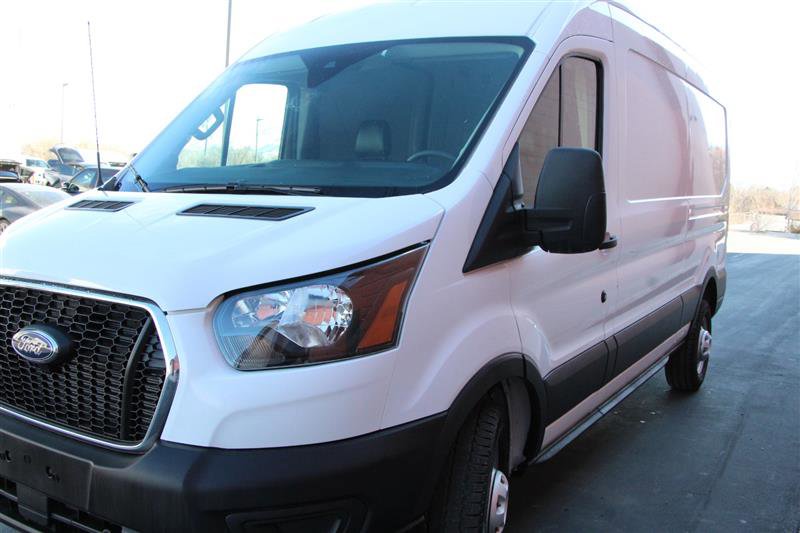 Used 2025 Ford Transit 250 148 Medium Roof Extended AWD image 36