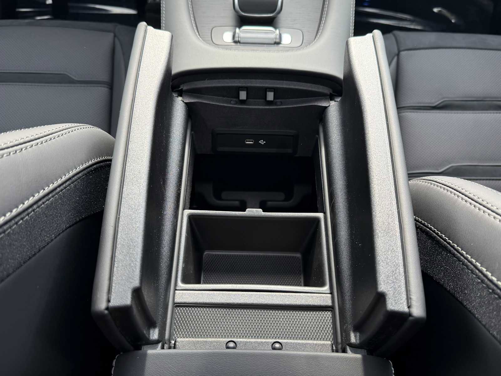 New 2025 Mercedes-Benz GLE 53 AMG 4MATIC Coupe image 26