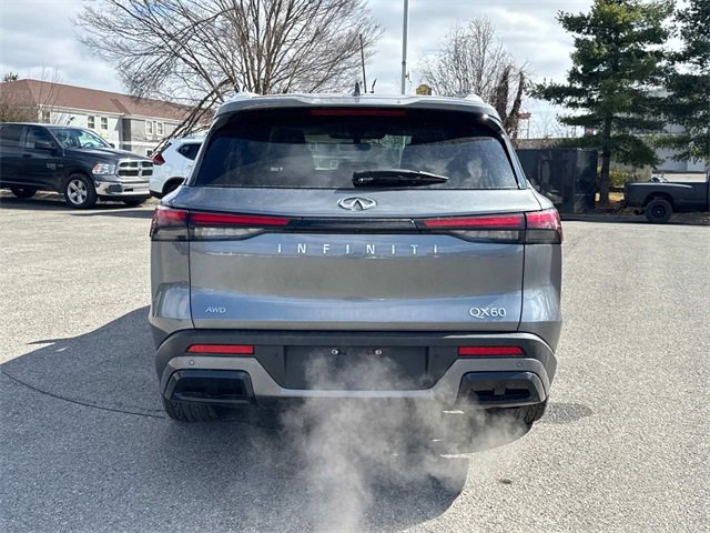 Used 2024 INFINITI QX60 Luxe image 6