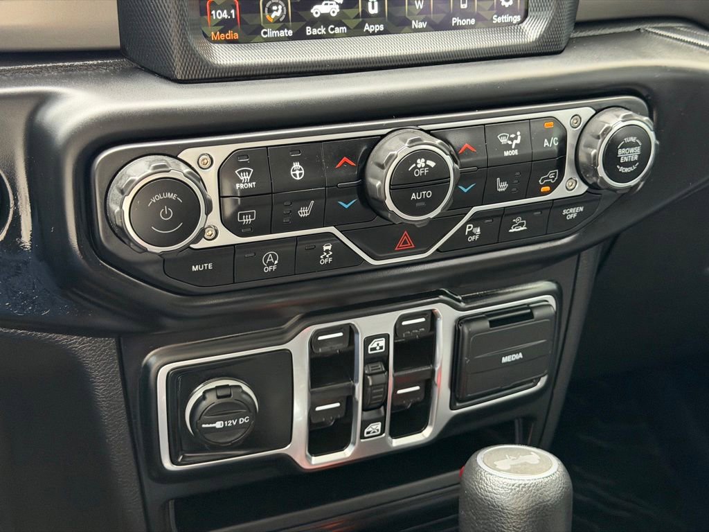 Used 2021 Jeep Wrangler Unlimited Sport AWD/4WD image 14