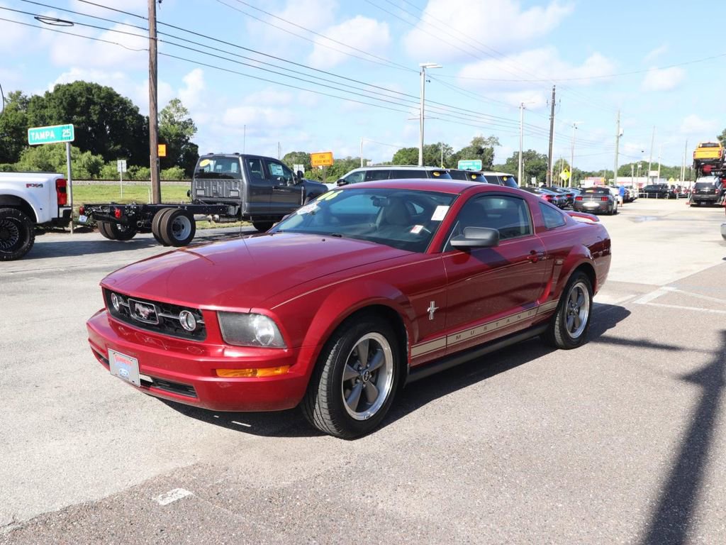 Used 2006 Ford Mustang Coupe RWD image 5