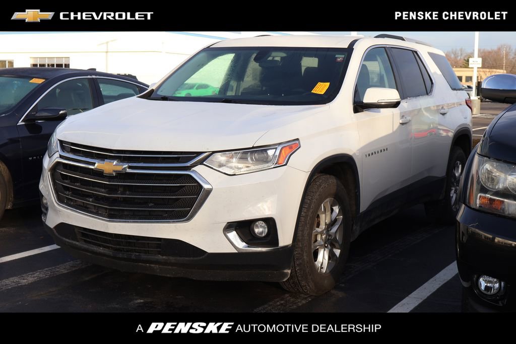 Used 2018 Chevrolet Traverse LT image 1
