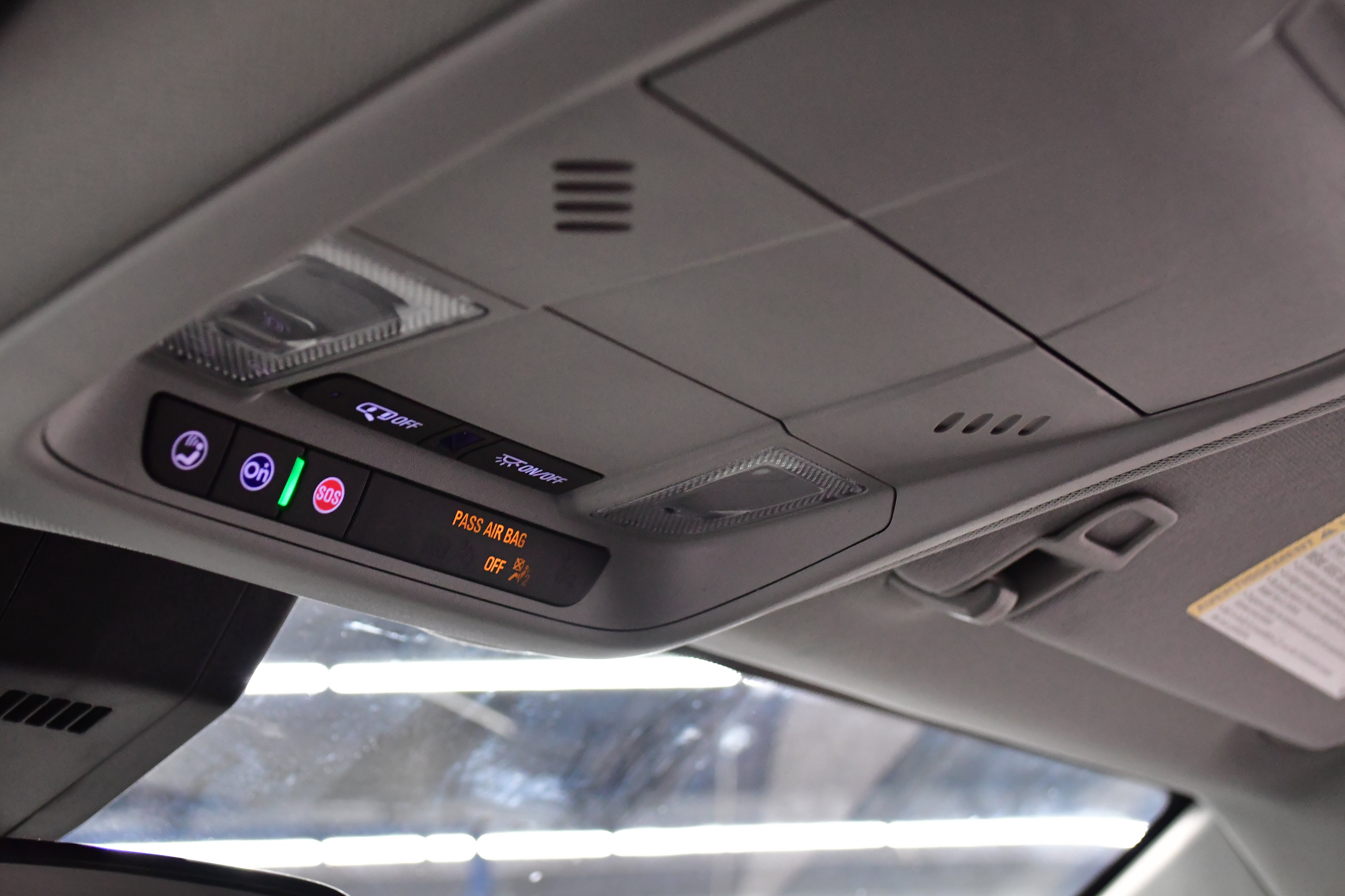 Used 2024 Chevrolet Equinox LT image 29