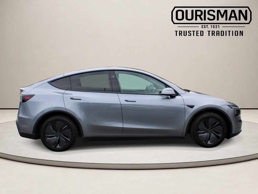 Used 2026 Tesla Model Y Long Range AWD/4WD image 10