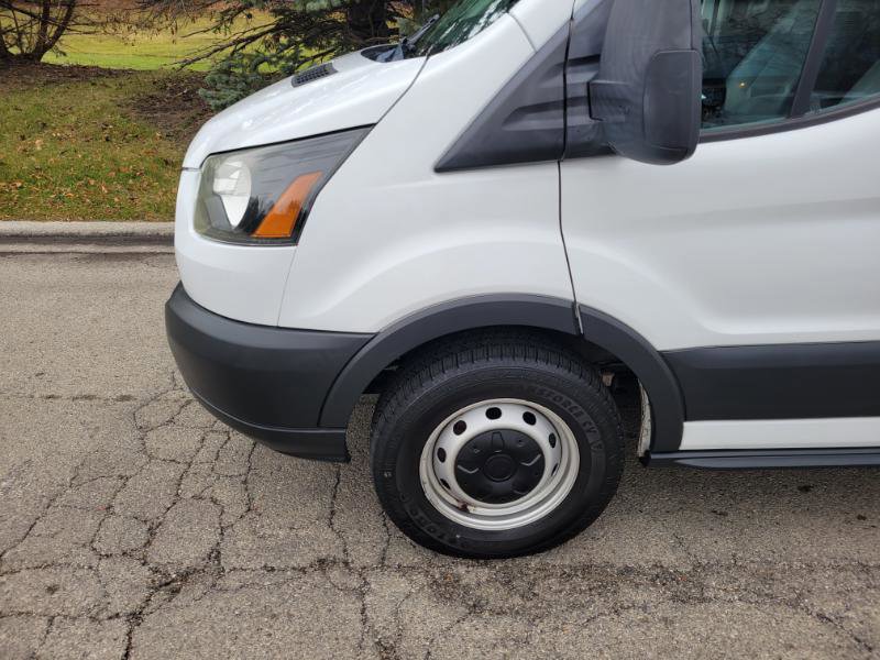 Used 2016 Ford Transit 150 XL image 12