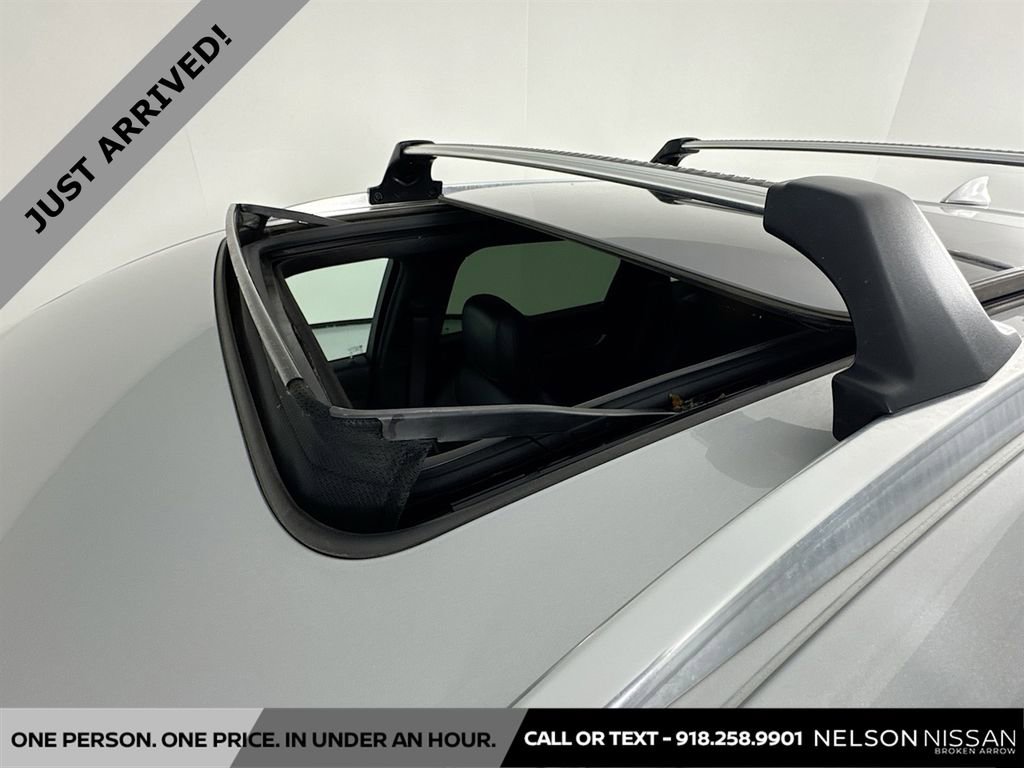 Used 2017 Cadillac XT5 Platinum image 23