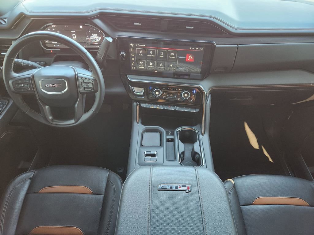 Used 2024 GMC Sierra 2500 AT4 w/ AT4 Premium Plus Package image 29