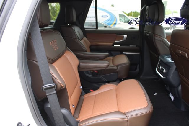 New 2027 Ford Expedition King Ranch RWD image 9