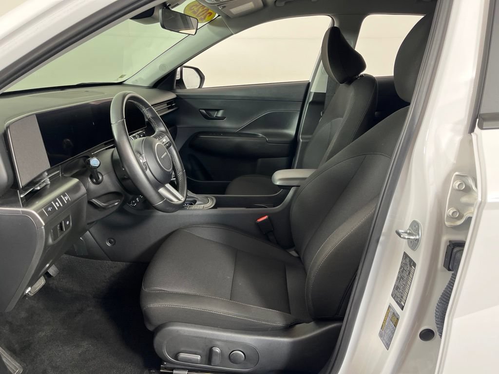 Used 2025 Hyundai Kona SEL AWD/4WD image 22