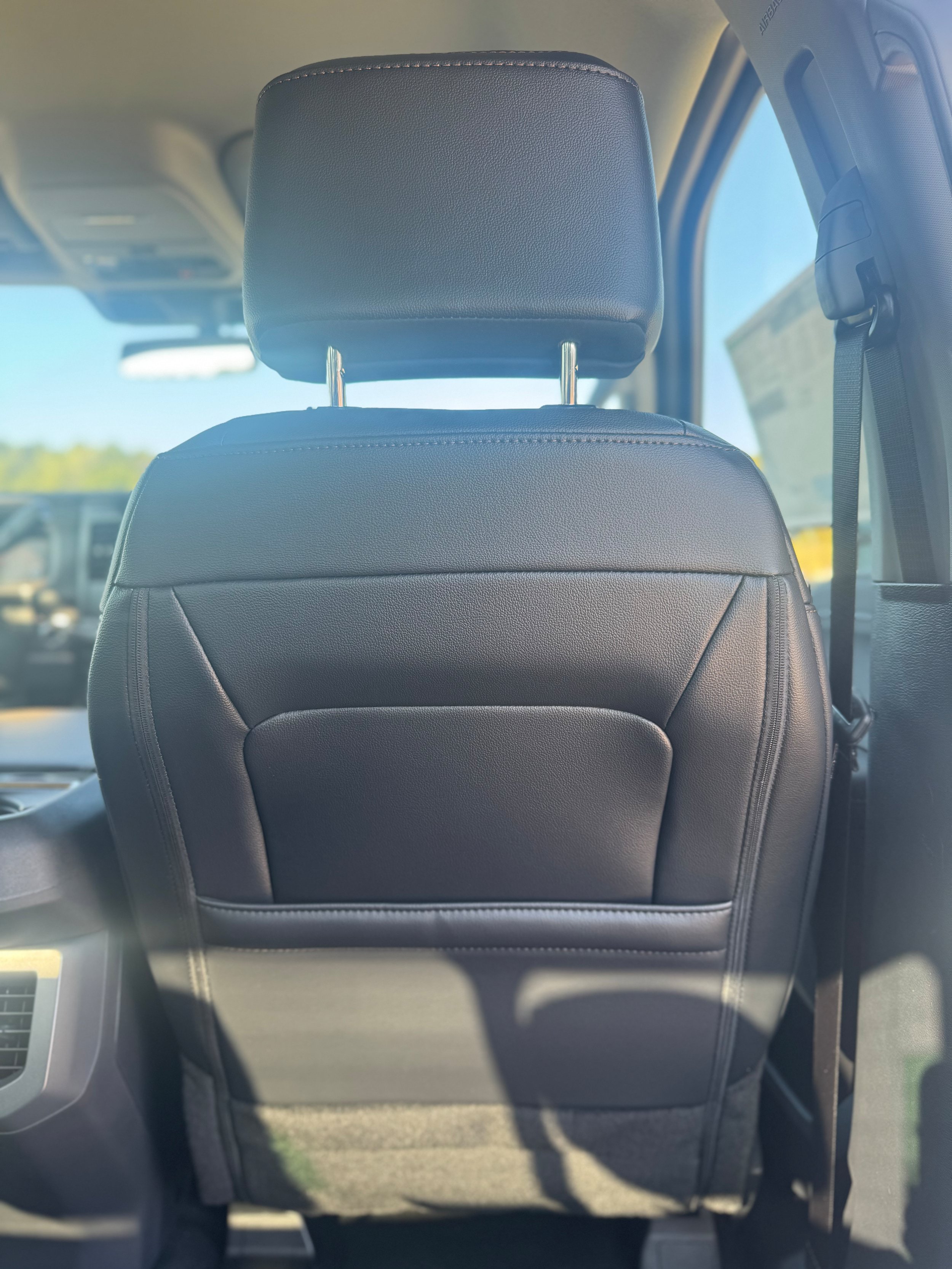 New 2026 Ford F350 Lariat RWD image 25