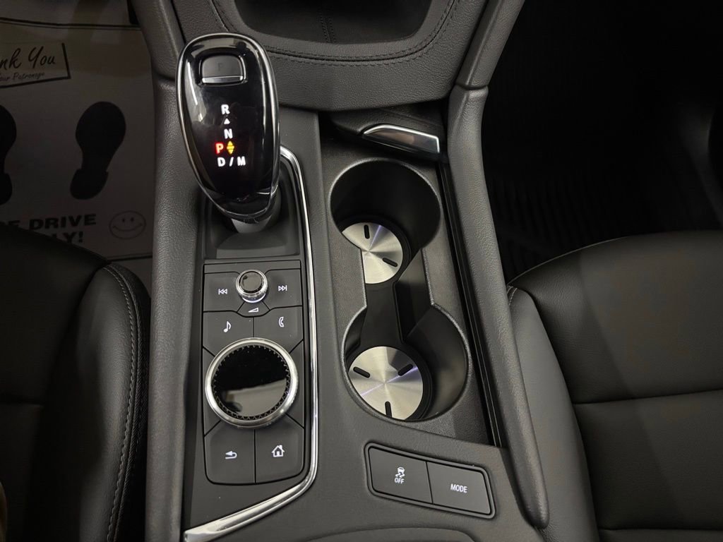 New 2025 Cadillac XT5 Luxury image 28