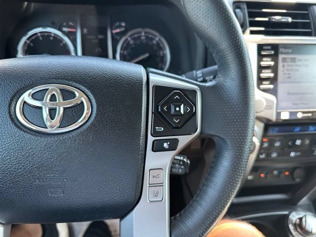 Used 2020 Toyota 4Runner Limited AWD/4WD image 22