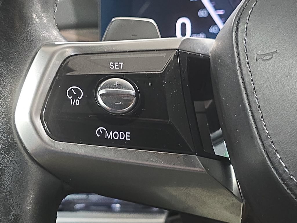 Certified 2023 BMW 760i xDrive AWD/4WD image 10