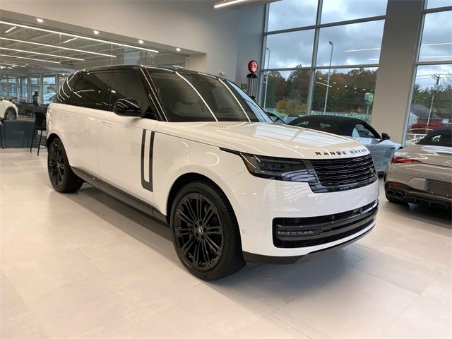 Used 2025 Land Rover Range Rover Long Wheelbase SE