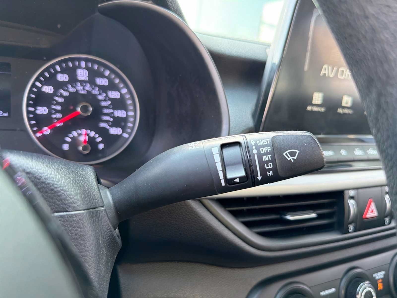 Used 2021 Kia Forte LXS FWD image 25