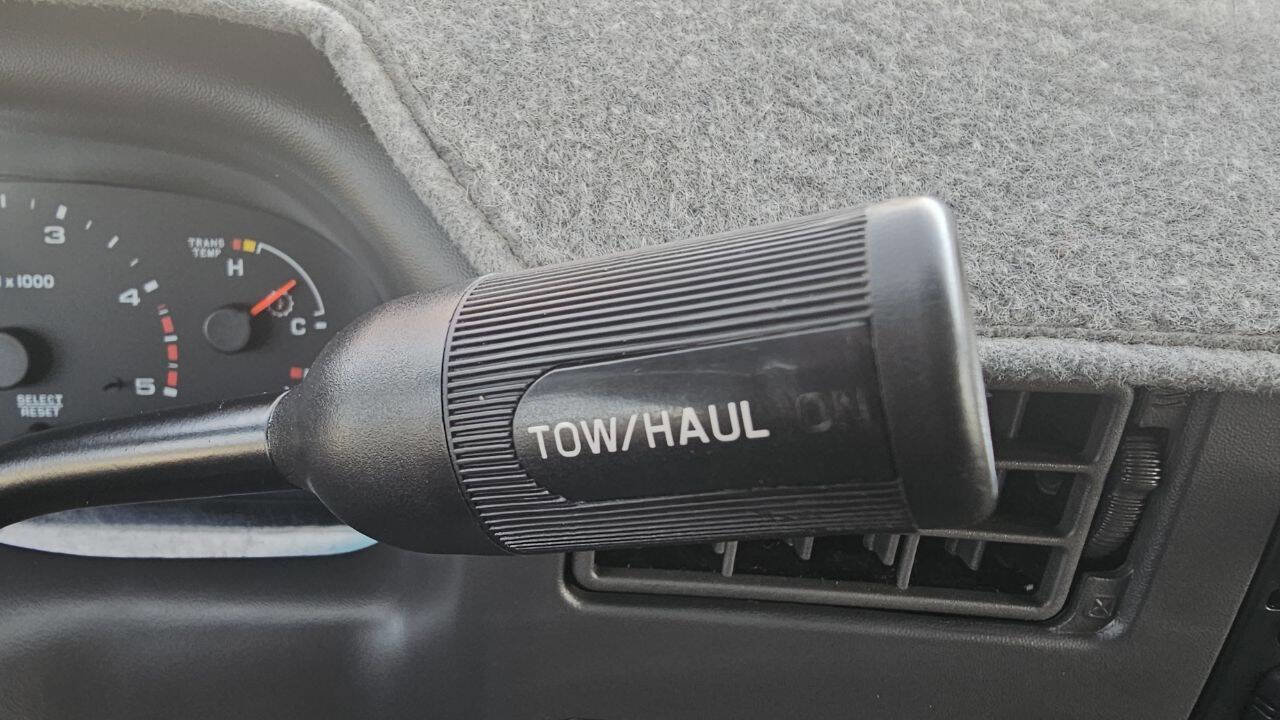 Used 2003 Ford F250 Lariat image 10