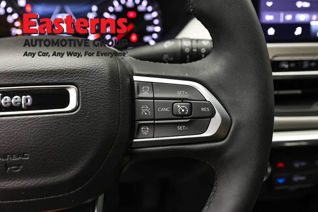 Used 2024 Jeep Compass Limited AWD/4WD image 15