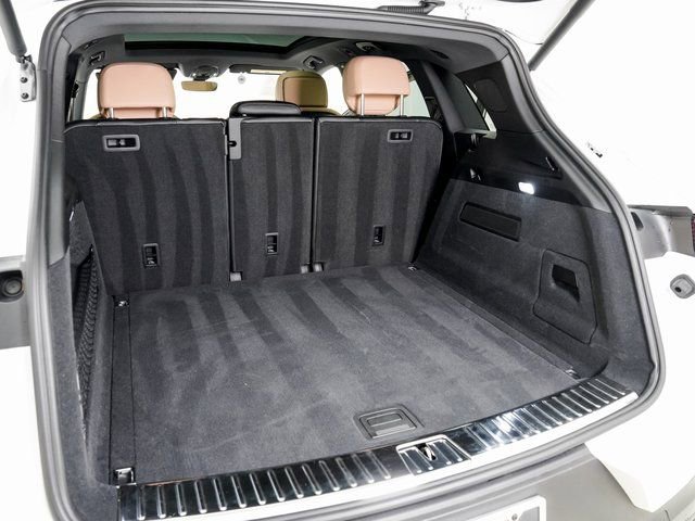 Certified 2025 Porsche Cayenne image 26