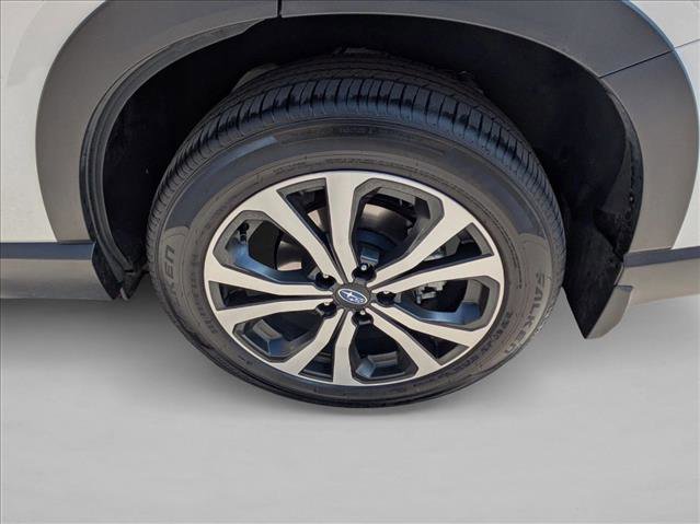 Certified 2023 Subaru Forester Limited AWD/4WD image 9