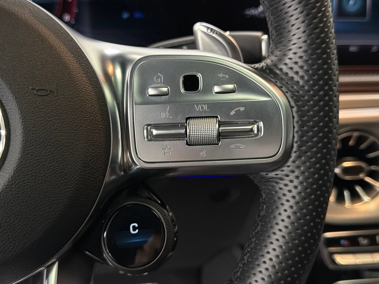 Certified 2022 Mercedes-Benz G 63 AMG 4MATIC image 30