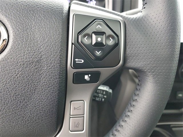 Used 2022 Toyota 4Runner SR5 Premium image 24