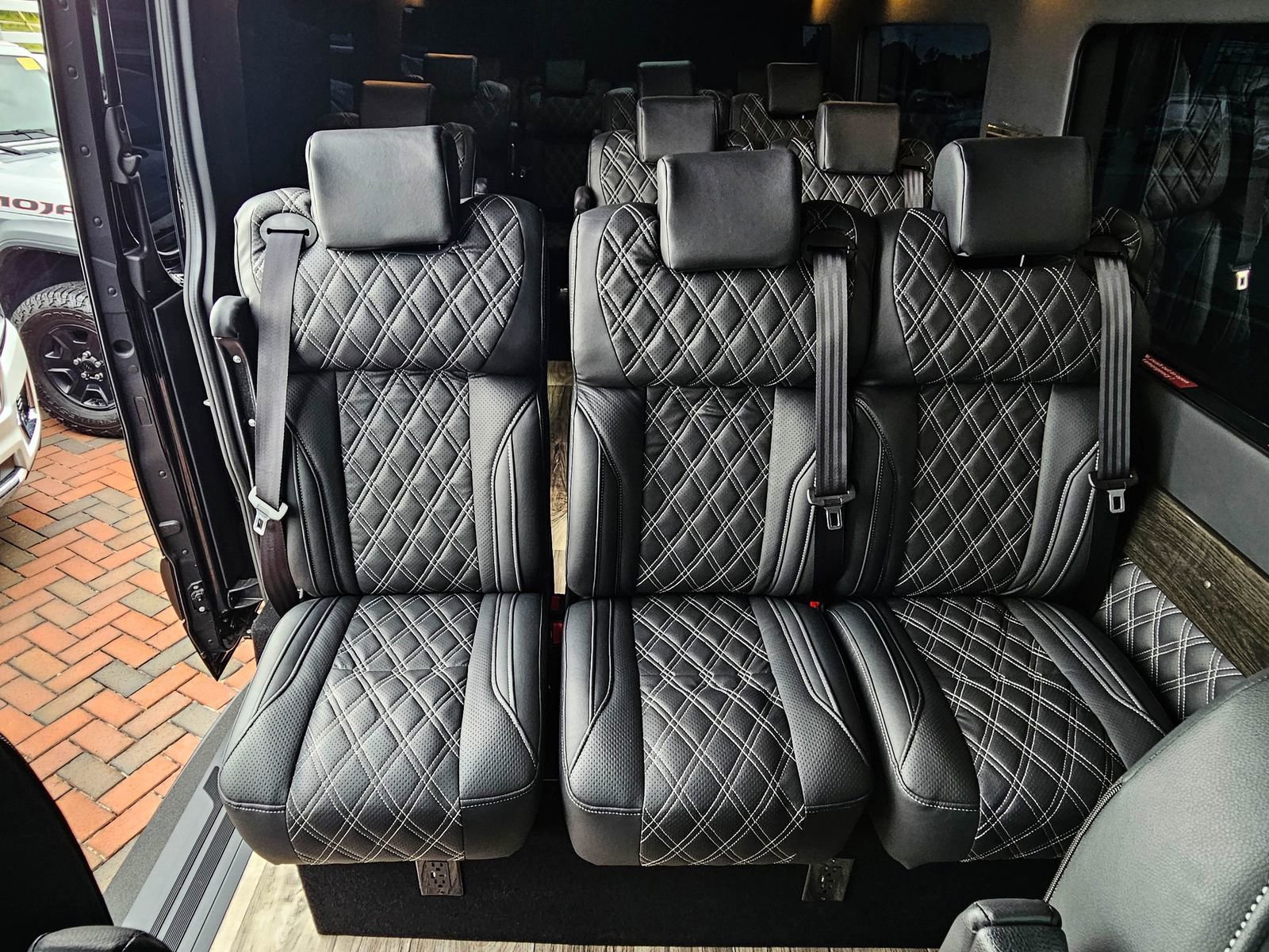 New 2024 Mercedes-Benz Sprinter 3500 image 36