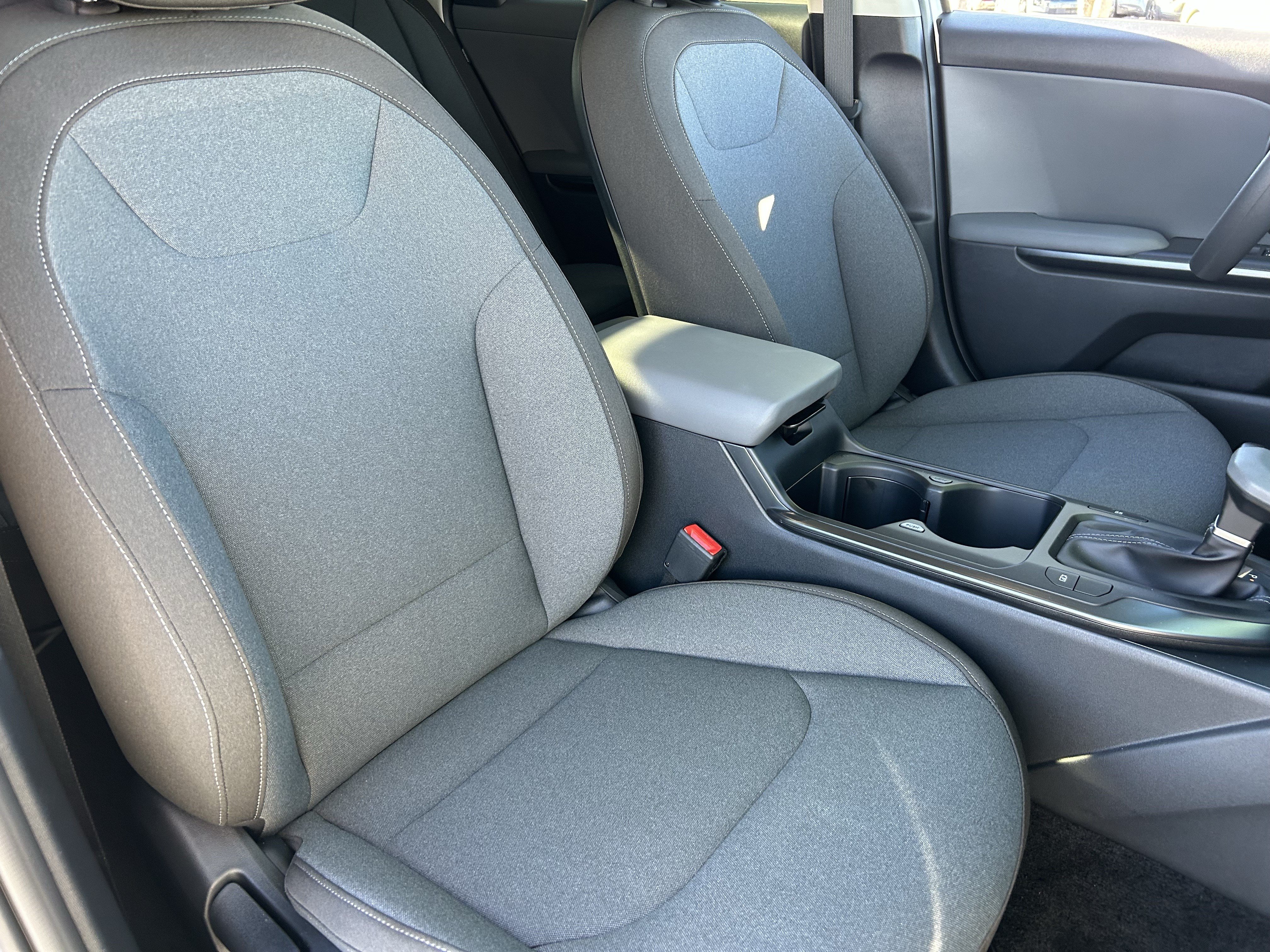New 2026 Kia K4 FWD image 10