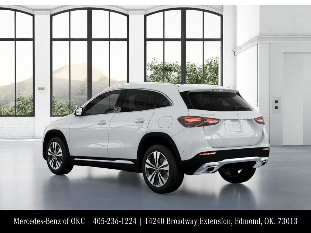 Used 2025 Mercedes-Benz GLA 250 image 29