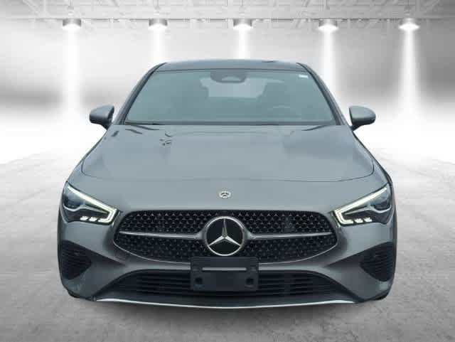 Used 2025 Mercedes-Benz CLA 250 4MATIC image 3